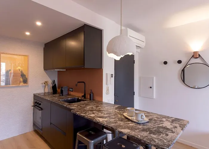 Duplex Pradignac By Halldis Cannes